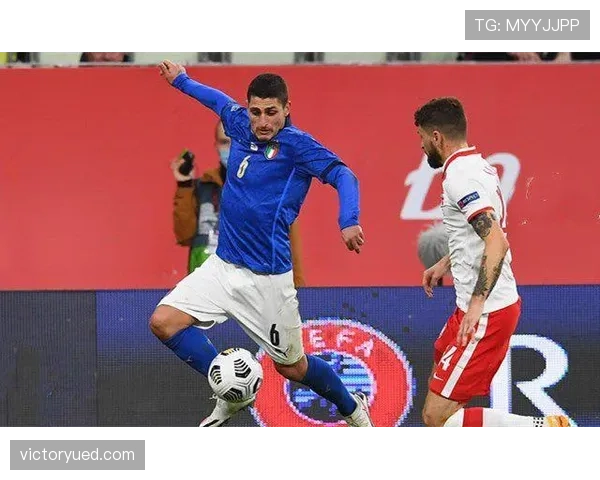 德容与维拉蒂的控球能力对比：中场组织核心的球权掌控差异